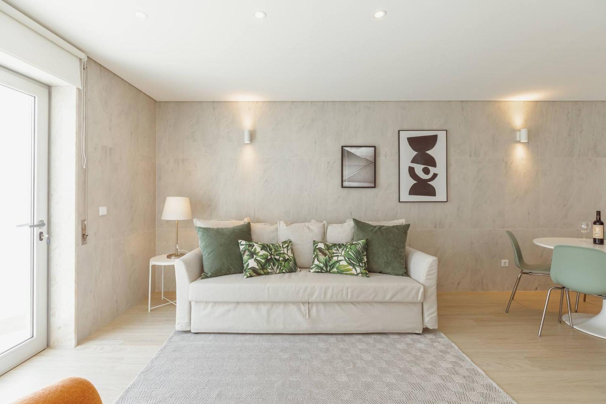 Stylish Apartment With Terrace By Hosty Porto Bagian luar foto